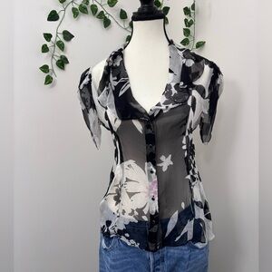 100% Silk Black and White Sheer Floral Elie Tahari Short sleeve Blouse Size S